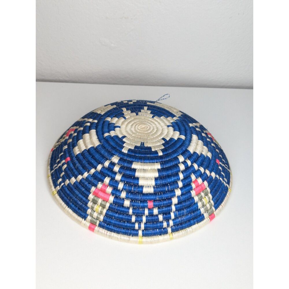 NWOT Rwandan Woven Basket Bowl Handcrafted Blue White Sisal Sweetgrass Hanger - Picture 6 of 6